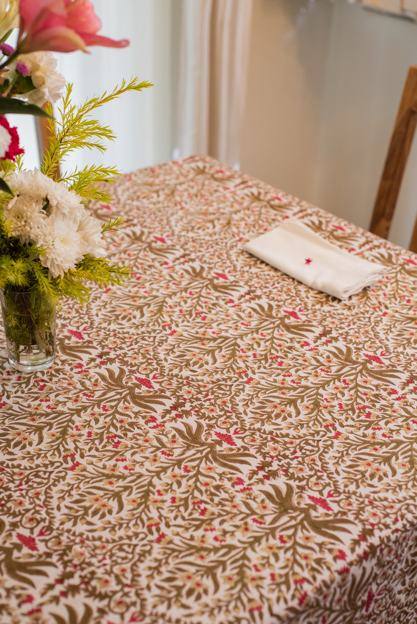 Ivory Amber Tablecloth