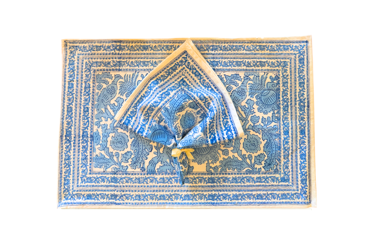 Azura Mats + napkins